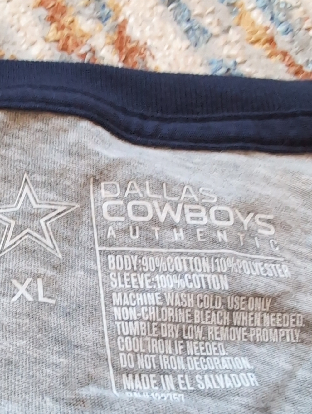 Men's Size XL Dallas Cowboys Long Sleeve - Picture 4 of 4